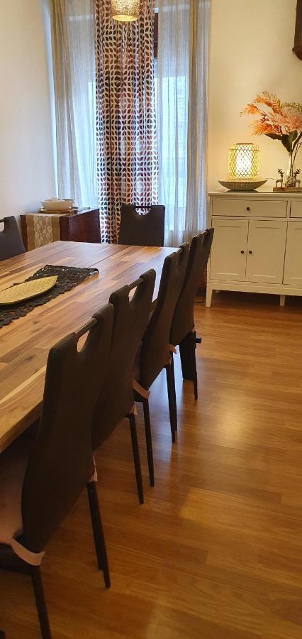 Campanuca Apartment อุนเกรา ภายนอก รูปภาพ